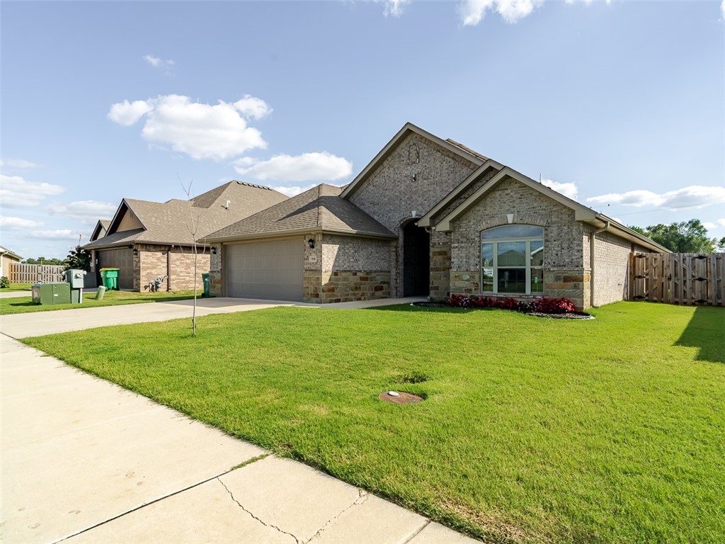 Pines Ph I, The Centerton - Residential Lease