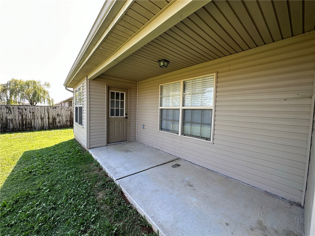 Willow Crossing Ph I Centerton - Residential Lease