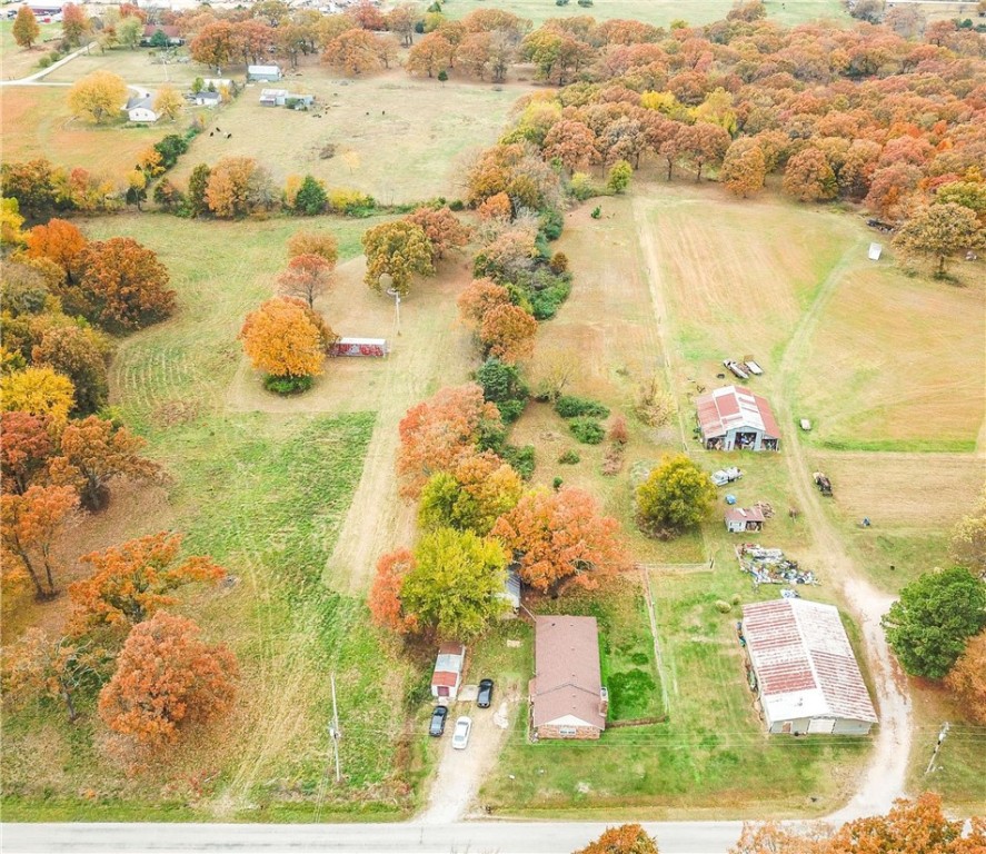 Don't miss this investment opportunity! This home features 3 bedrooms, 1 bathroom, 1475 sqft, and 2 acres of land! The home was recently updated in 2014 with a new water heater, roof, central heating and air unit, kitchen, interior paint, and flooring. This home is conveniently located just 3 mins from the Harps in Lincoln, and 24 mins from Fayetteville.