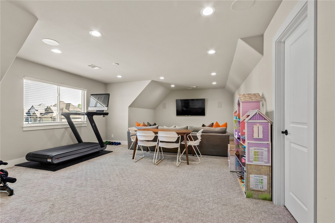 Scissortail - Residential