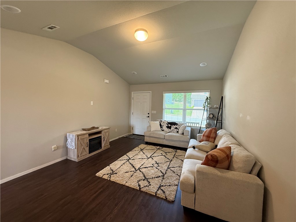 Cedar Bluff - Residential