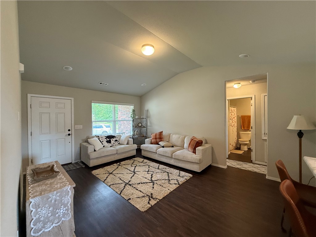 Cedar Bluff - Residential