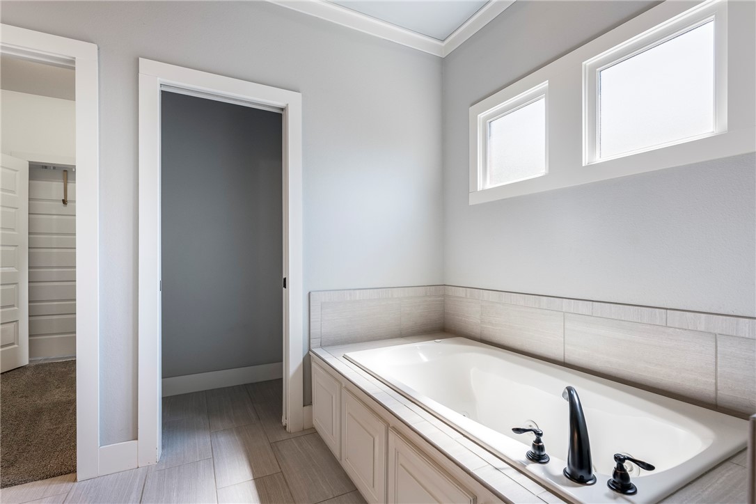 2-16-30 Fayetteville Outlots - Residential