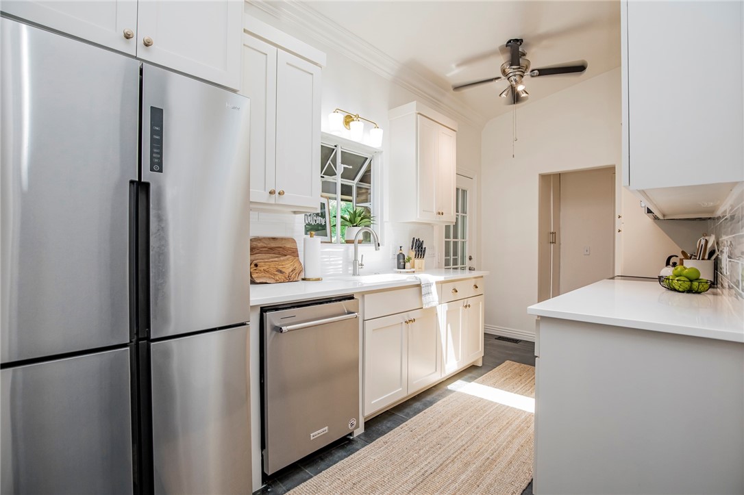 Avondale Sub 1 Bvv - Residential Lease