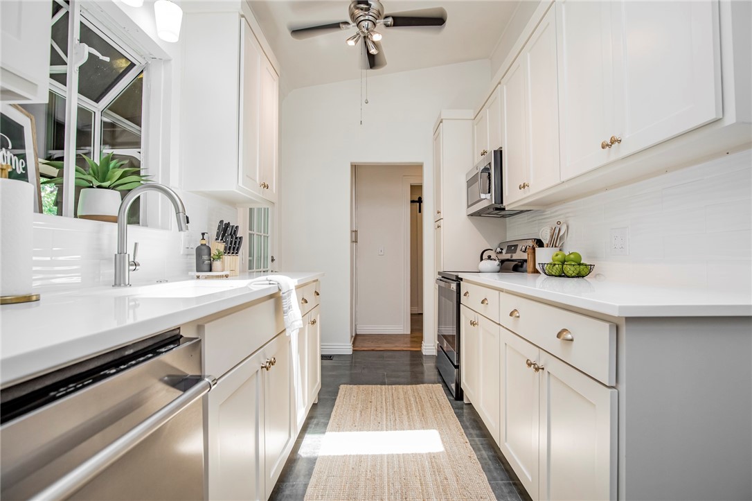 Avondale Sub 1 Bvv - Residential Lease