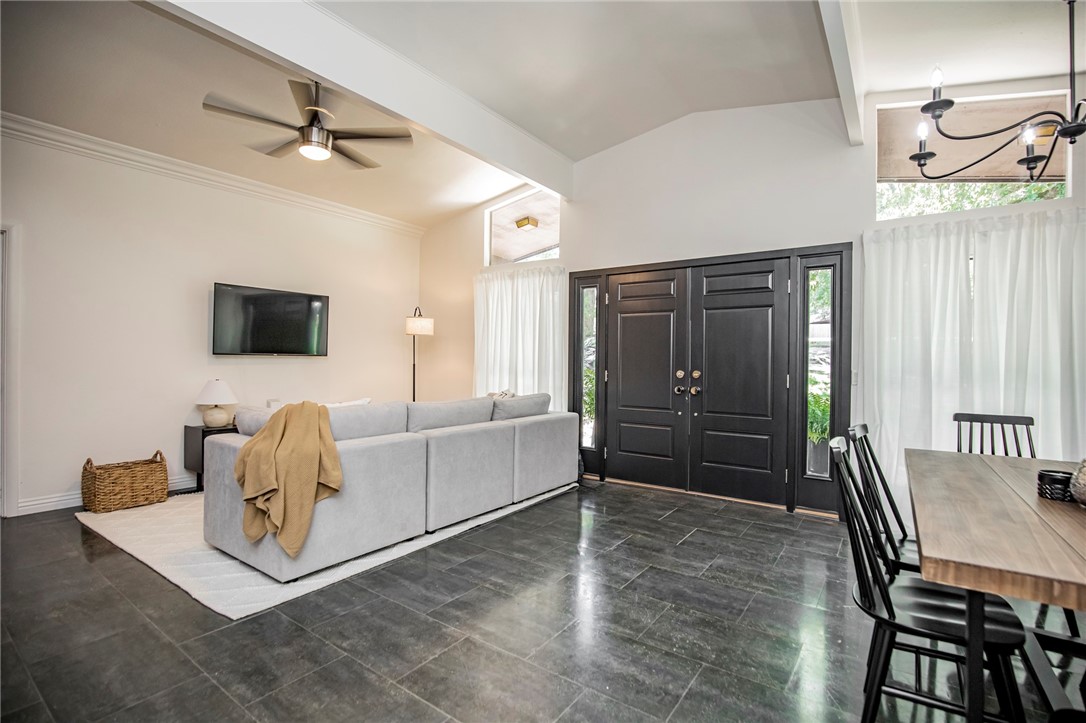 Avondale Sub 1 Bvv - Residential Lease