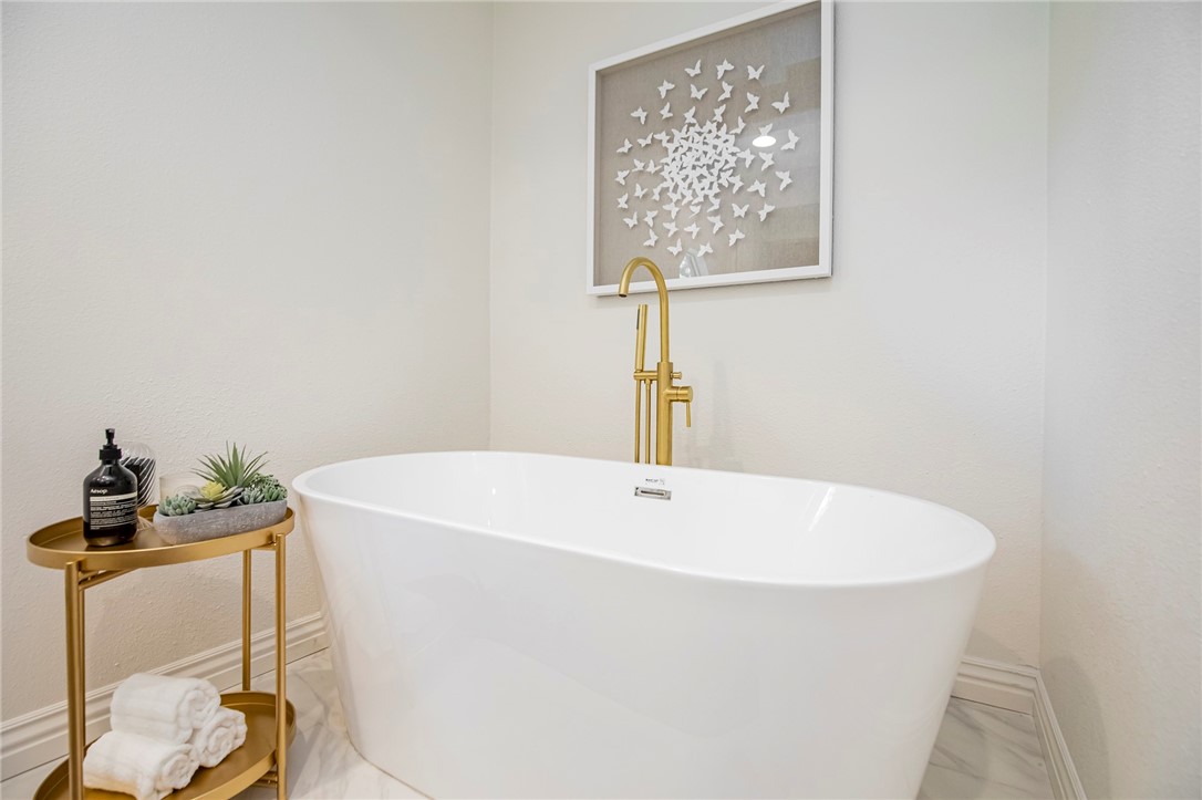 Avondale Sub 1 Bvv - Residential Lease