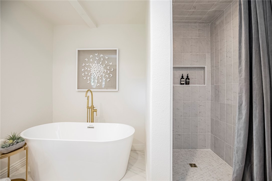 Avondale Sub 1 Bvv - Residential Lease