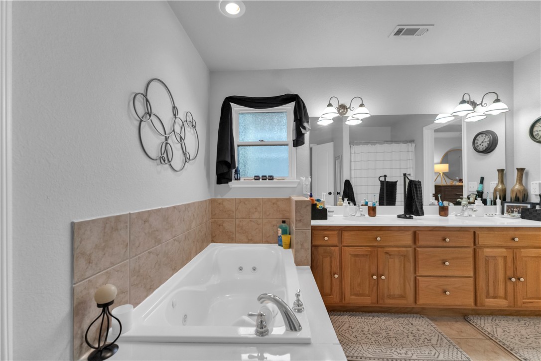 Marionet - Residential