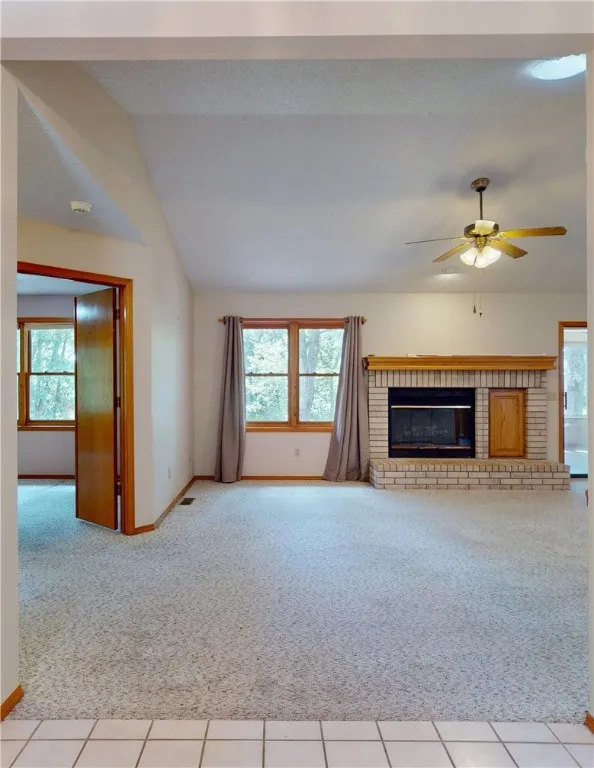 Bella Vista, Arkansas 72715, United States, 2 Bedrooms Bedrooms, ,2 BathroomsBathrooms,Residential,Active,203806