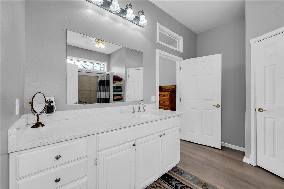 Unit 12 Holiday Island - Residential