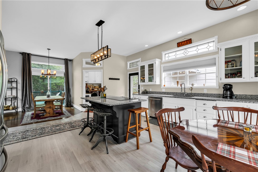 Unit 12 Holiday Island - Residential