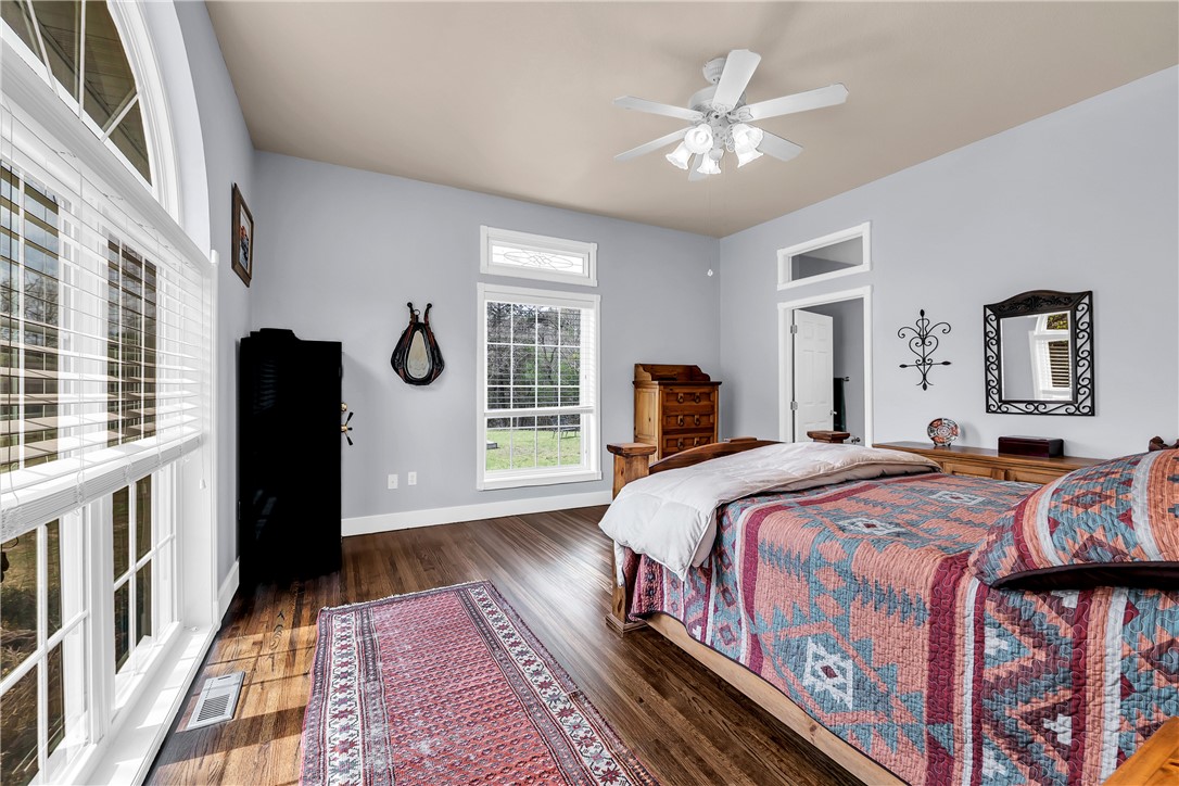 Unit 12 Holiday Island - Residential