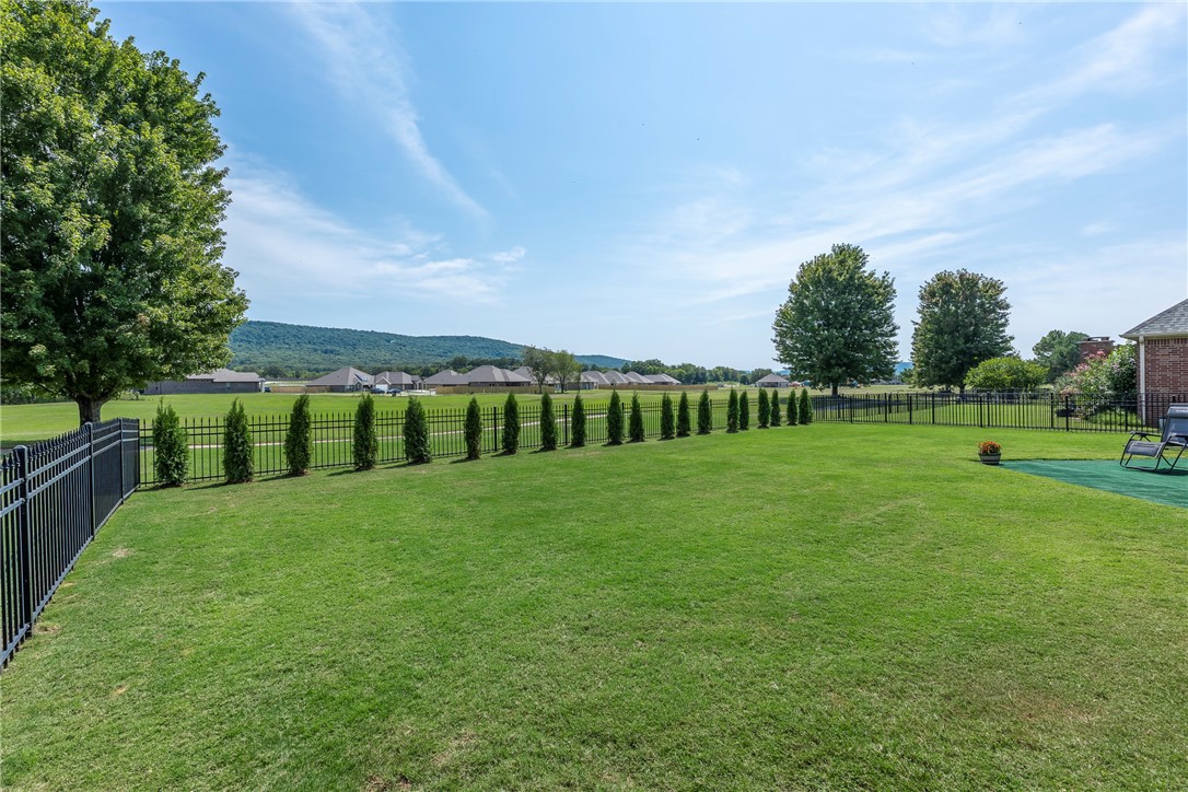 Bermuda Estates - Residential