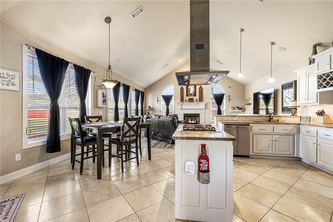 Bermuda Estates - Residential
