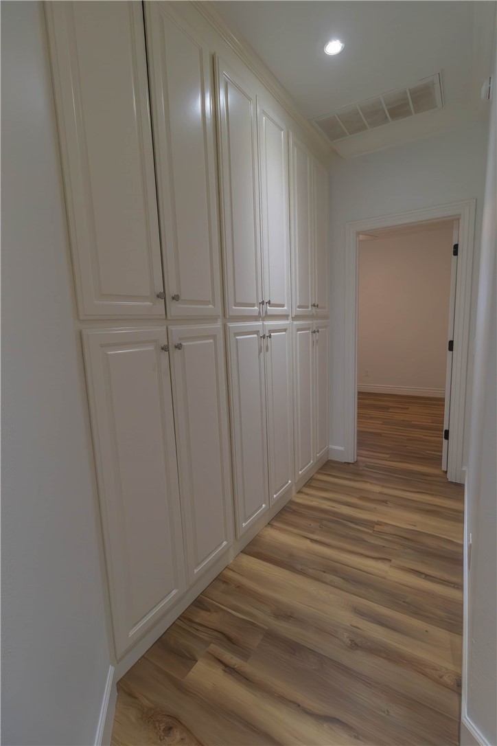 Pinewood - Residential Lease