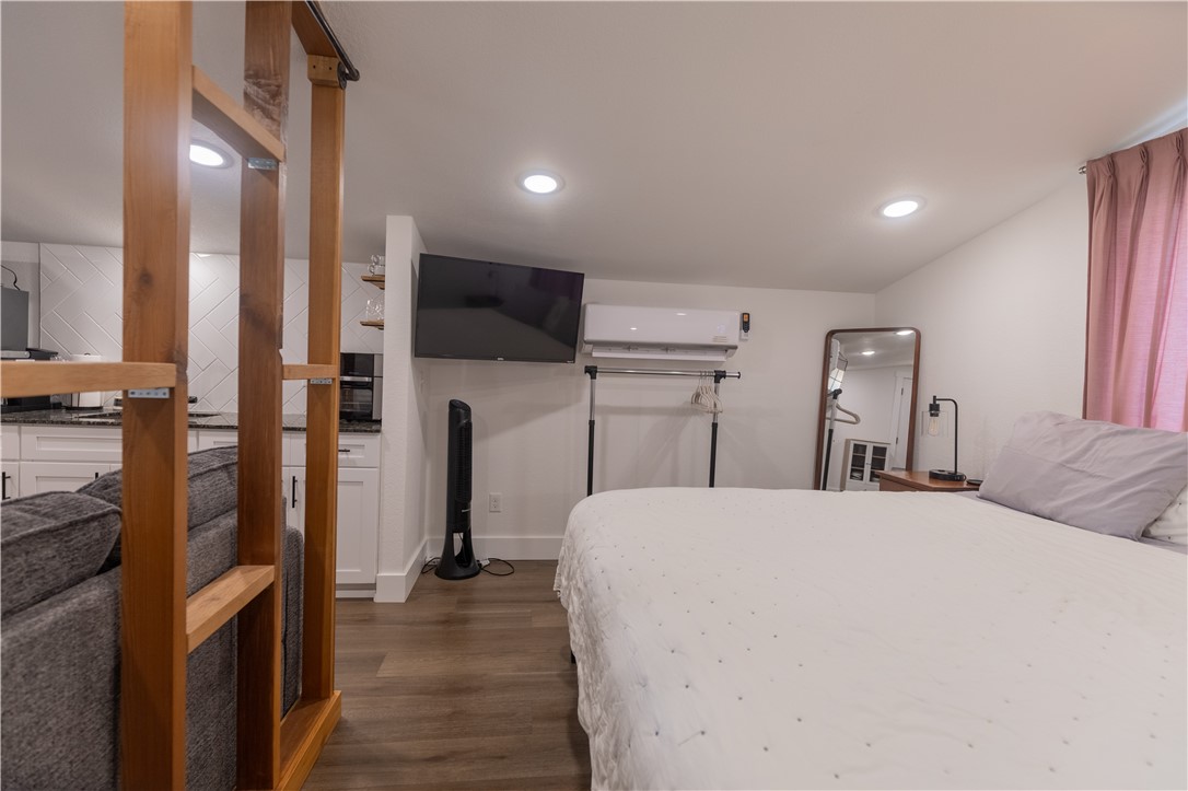 J D Neill Sub Unit 1 Rogers - Residential