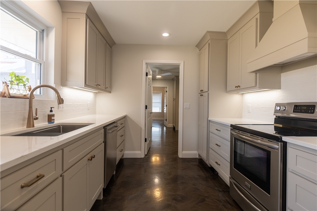 J D Neill Sub Unit 1 Rogers - Residential