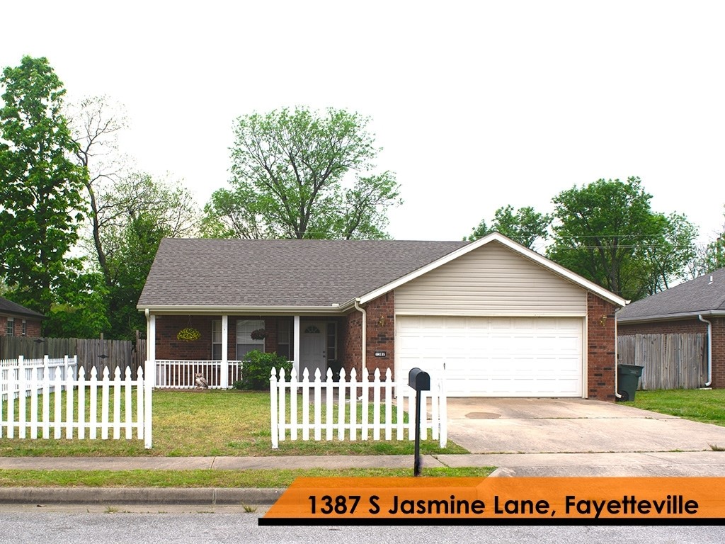 A white picket fence offers tons of curb appeal at this all brick Fayetteville home. Enjoy a quick ride to the new Centennial park or the Razorback Greenway bike trails! Kessler mountain regional park and Holland park close as well. Fayettevilleās new elementary school will be within walking distance. This home offers LVP flooring, updated kitchen with a beautiful Granite sink! Spacious deck, New roof in 2017, New HVAC 2020, Split bedroom with spacious master suite. Less than 2 miles to the U of A and shopping!