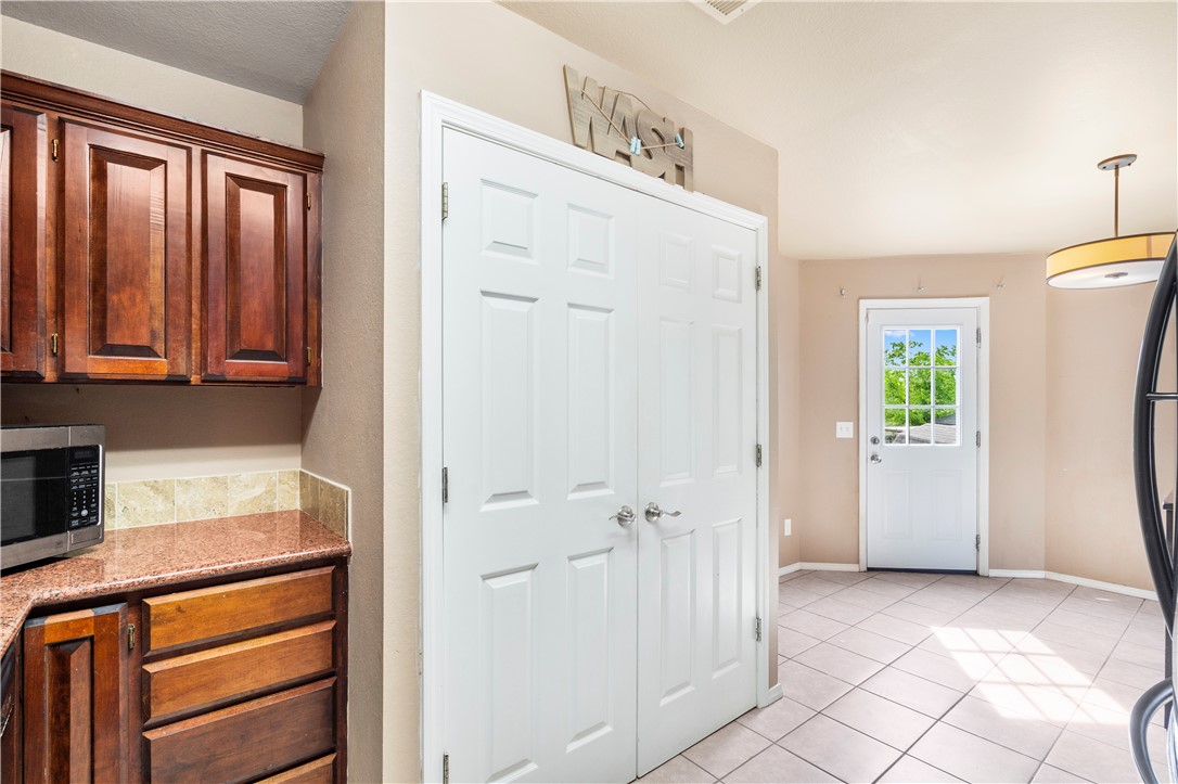 Hidden Lake Estates Spr - Residential