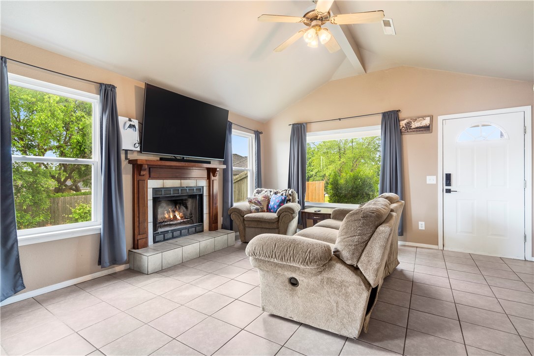Hidden Lake Estates Spr - Residential