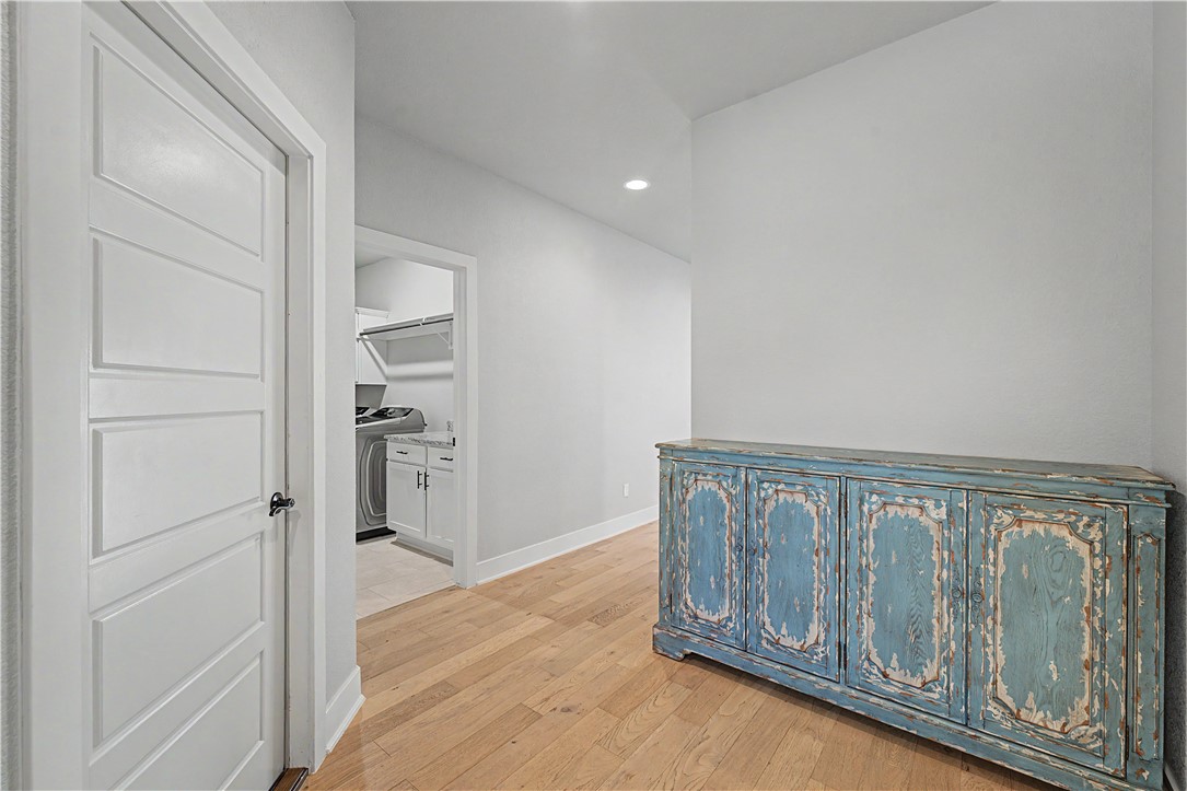 Grove Ph Ill, The Rogers - Residential