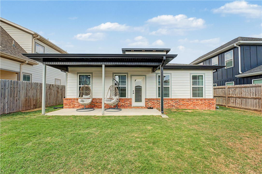 Grove Ph Ill, The Rogers - Residential