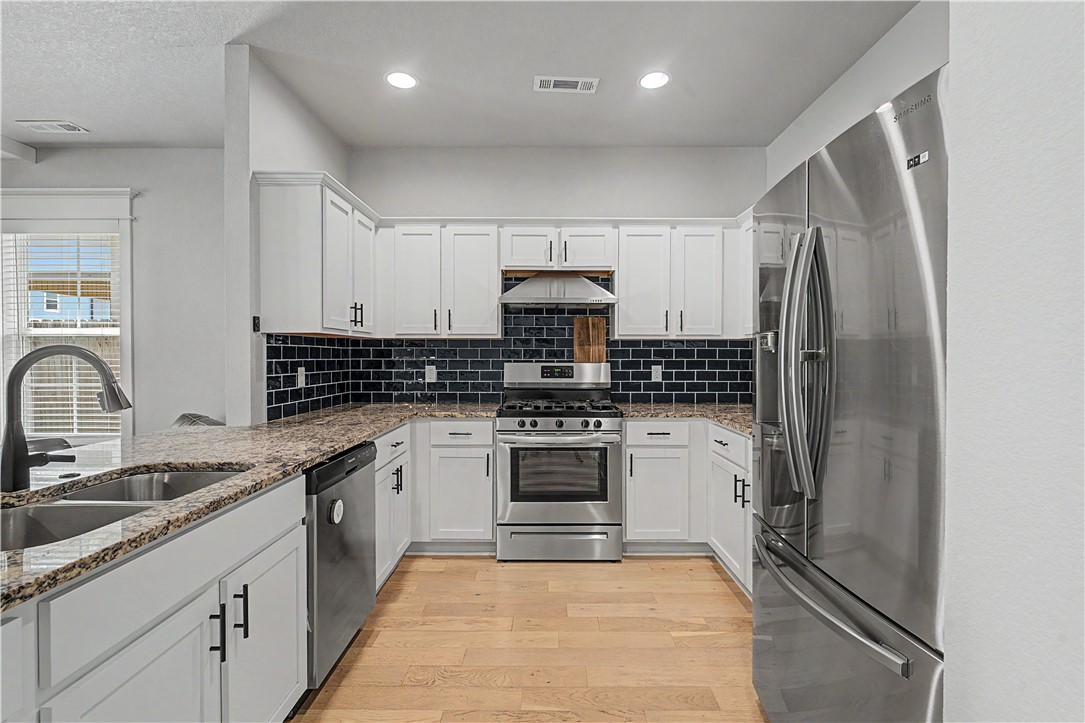 Grove Ph Ill, The Rogers - Residential