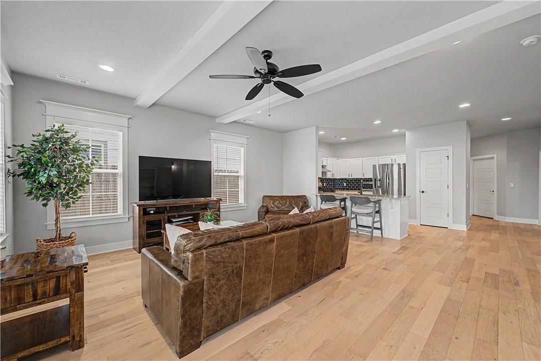 Grove Ph Ill, The Rogers - Residential