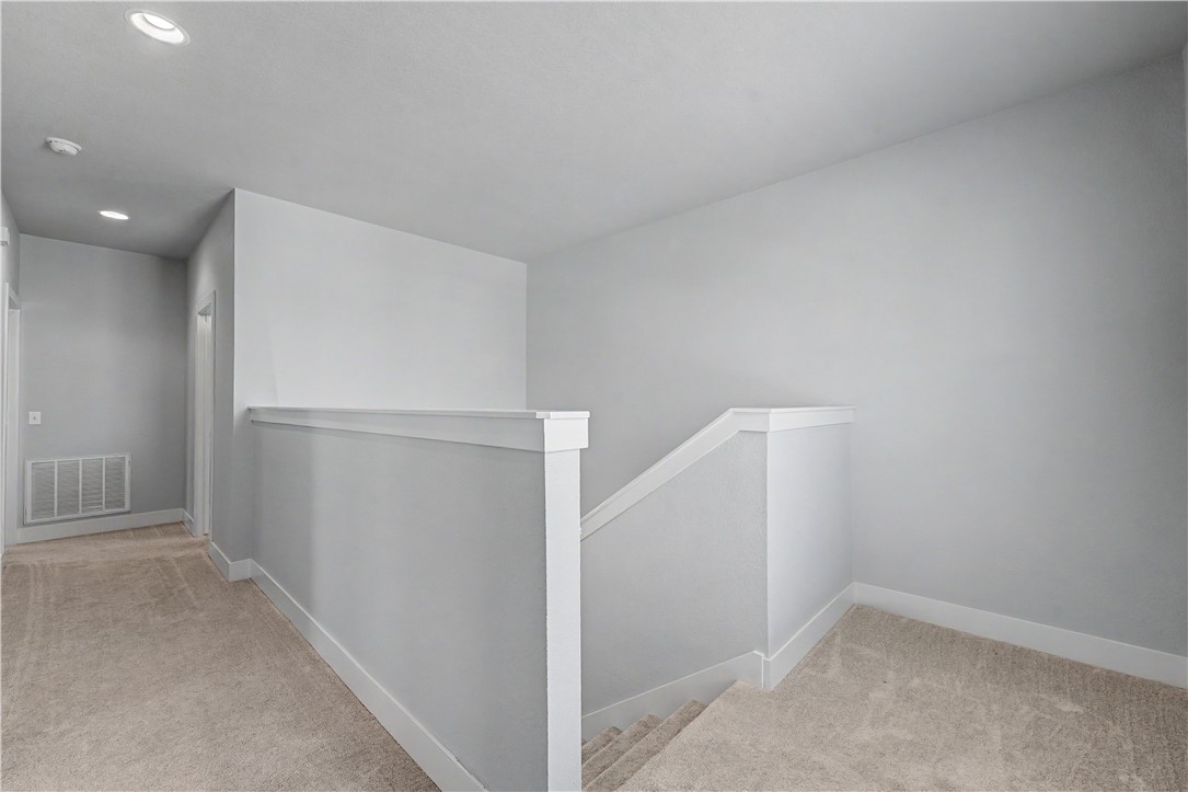 Grove Ph Ill, The Rogers - Residential