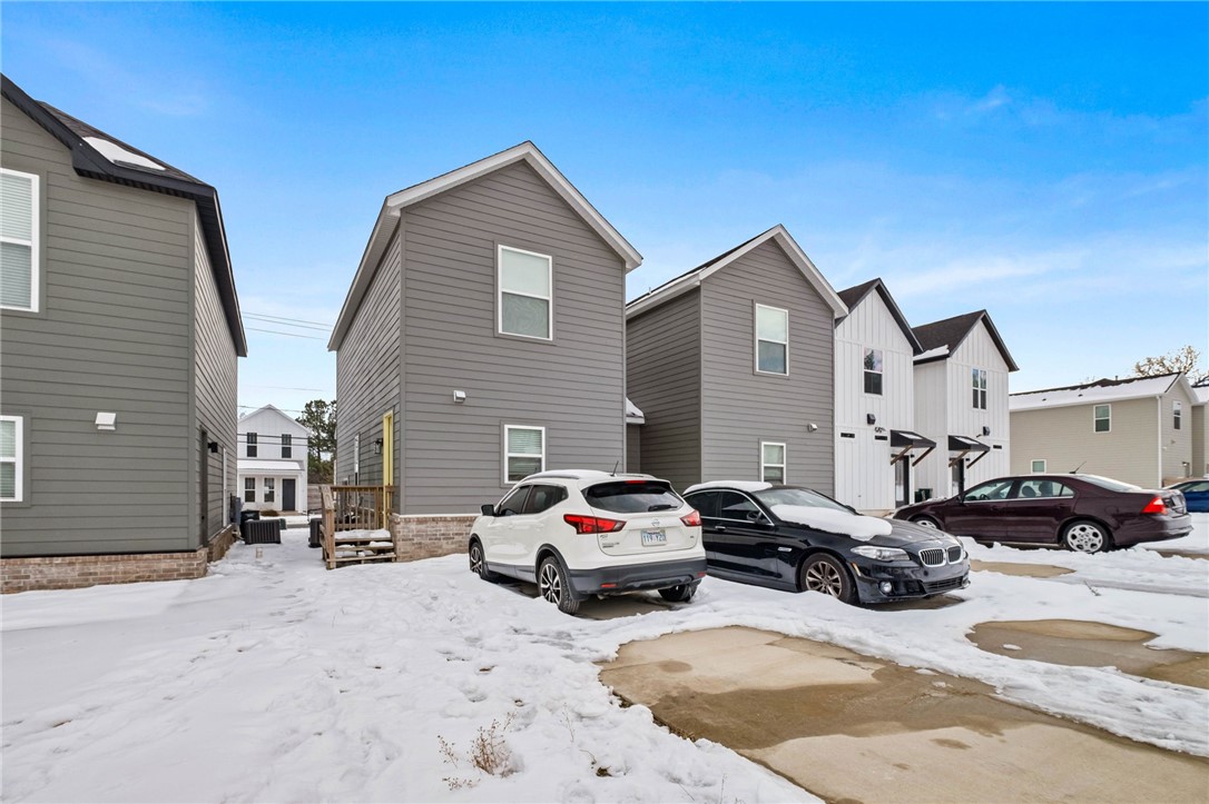 Fayetteville Outlots - Residential Income