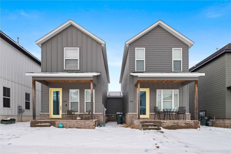 Prime opportunity to own well kept duplex in south Fayetteville just minutes from the University of Arkansas. Prime location, built in 2022, these units are just moments from the best restaurants, shopping, and trails the town has to offer. Each side has an open floor plan, modern kitchen, gas range, open shelving and pantry. The bedrooms have their own ensuite bathrooms with a half bath downstairs for guests.