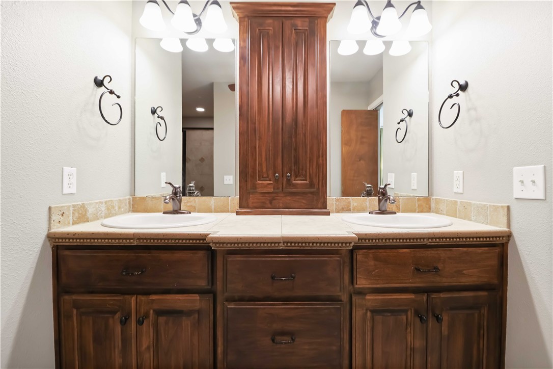 Sec.18, T18N, R29W - Residential