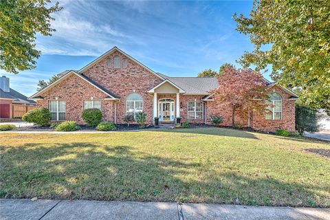 Photo of 1710 S 42nd Street, Rogers, AR 72758 (MLS # 1338232)