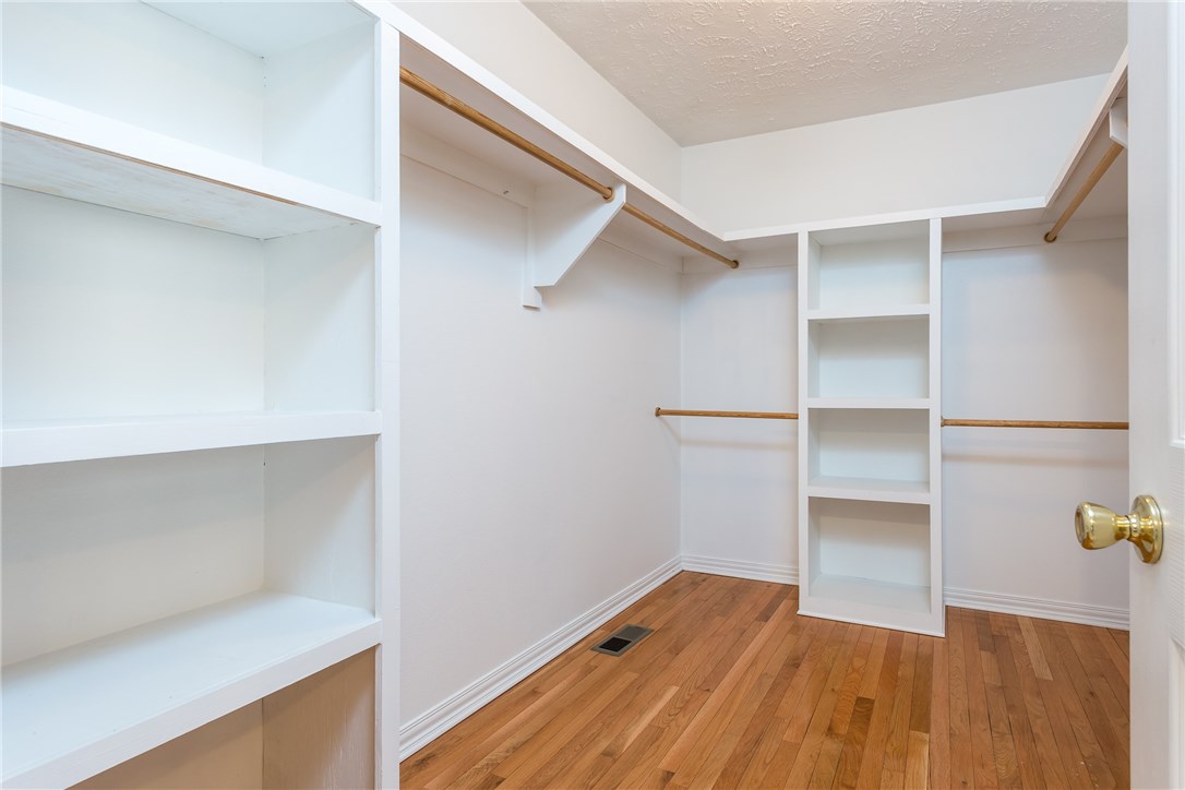 Oaks Sub, The Siloam Spgs - Residential