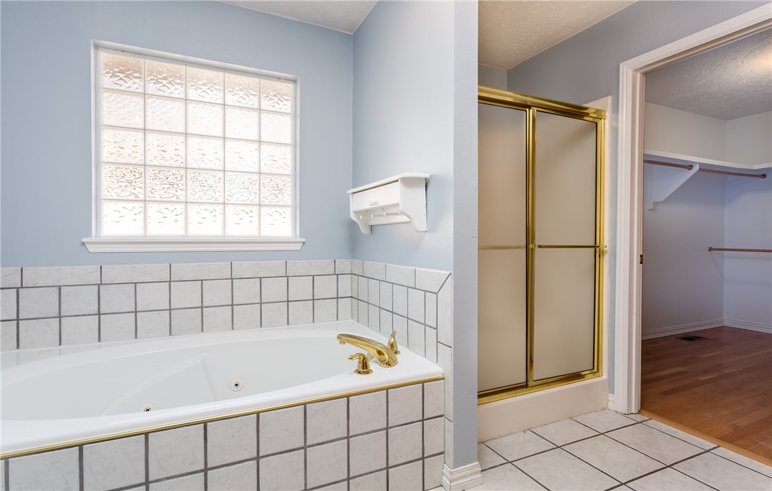 Oaks Sub, The Siloam Spgs - Residential