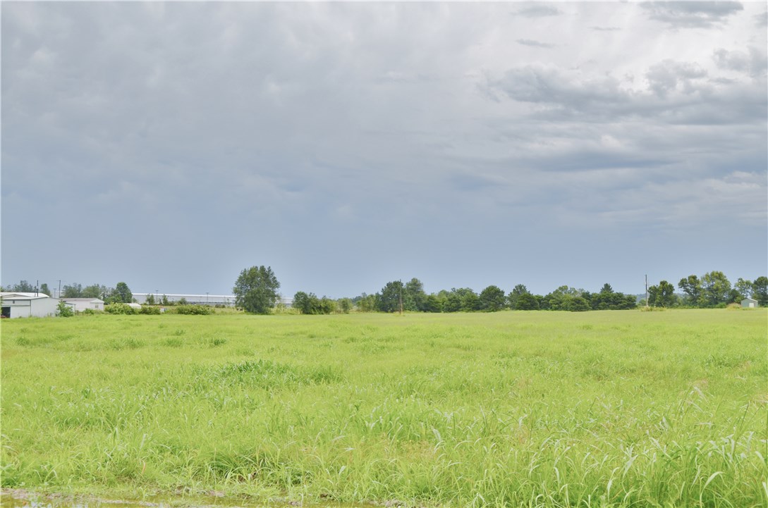 03-18-30-Lowell - Land