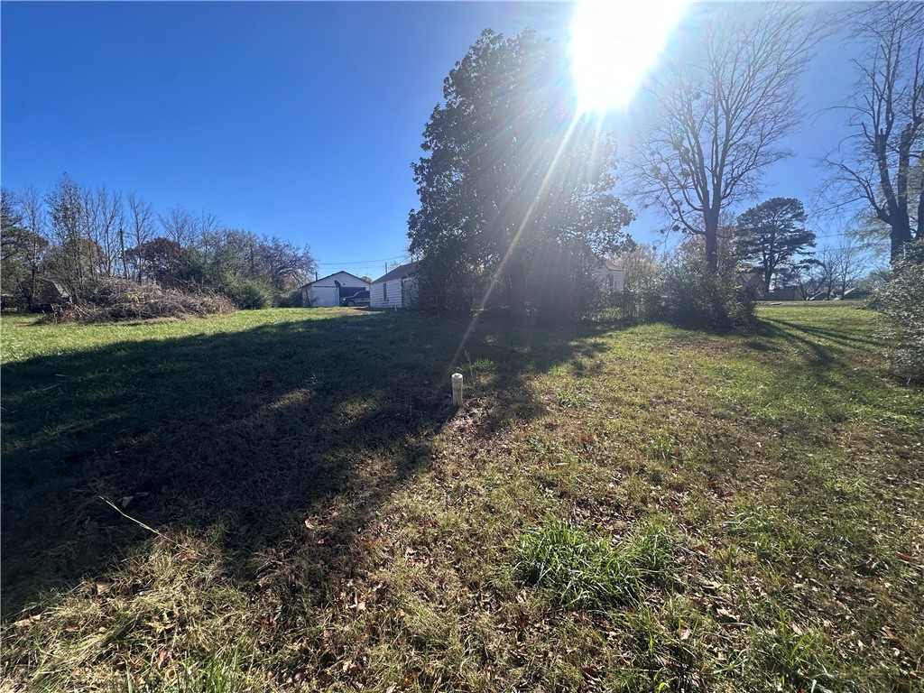 Fayetteville Outlots - Land
