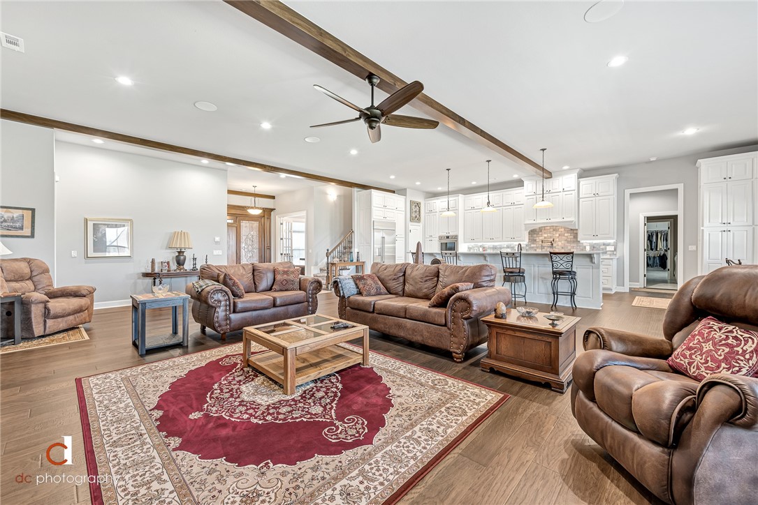 Meadows, The Little Flock - Residential