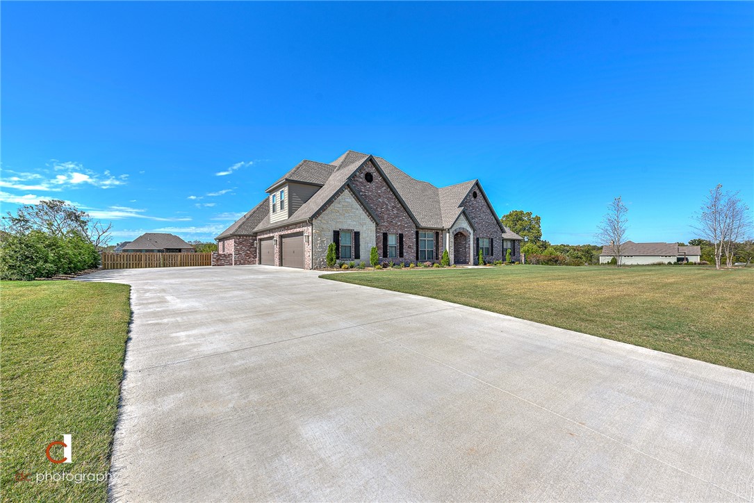 Meadows, The Little Flock - Residential