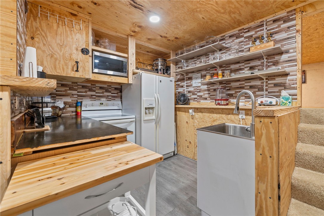 Scott Acres - Residential