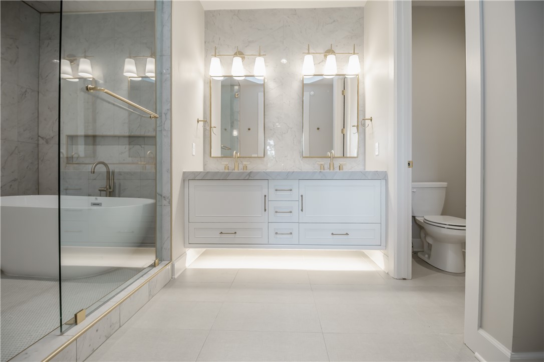 Pinnacle Heights Rogers - Residential