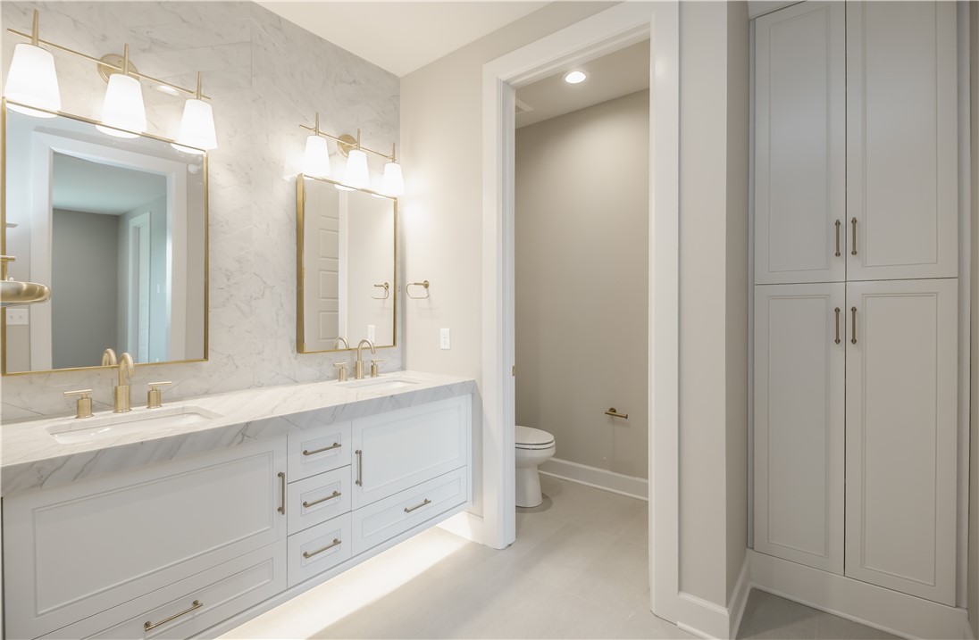 Pinnacle Heights Rogers - Residential