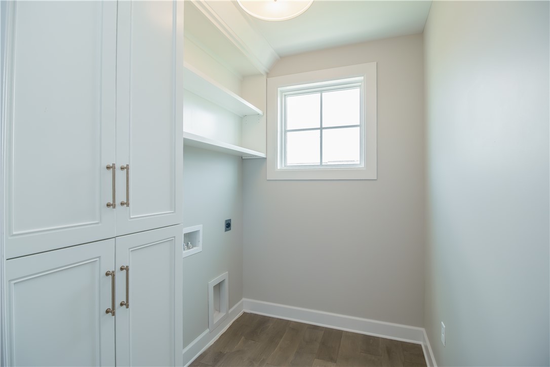 Pinnacle Heights Rogers - Residential