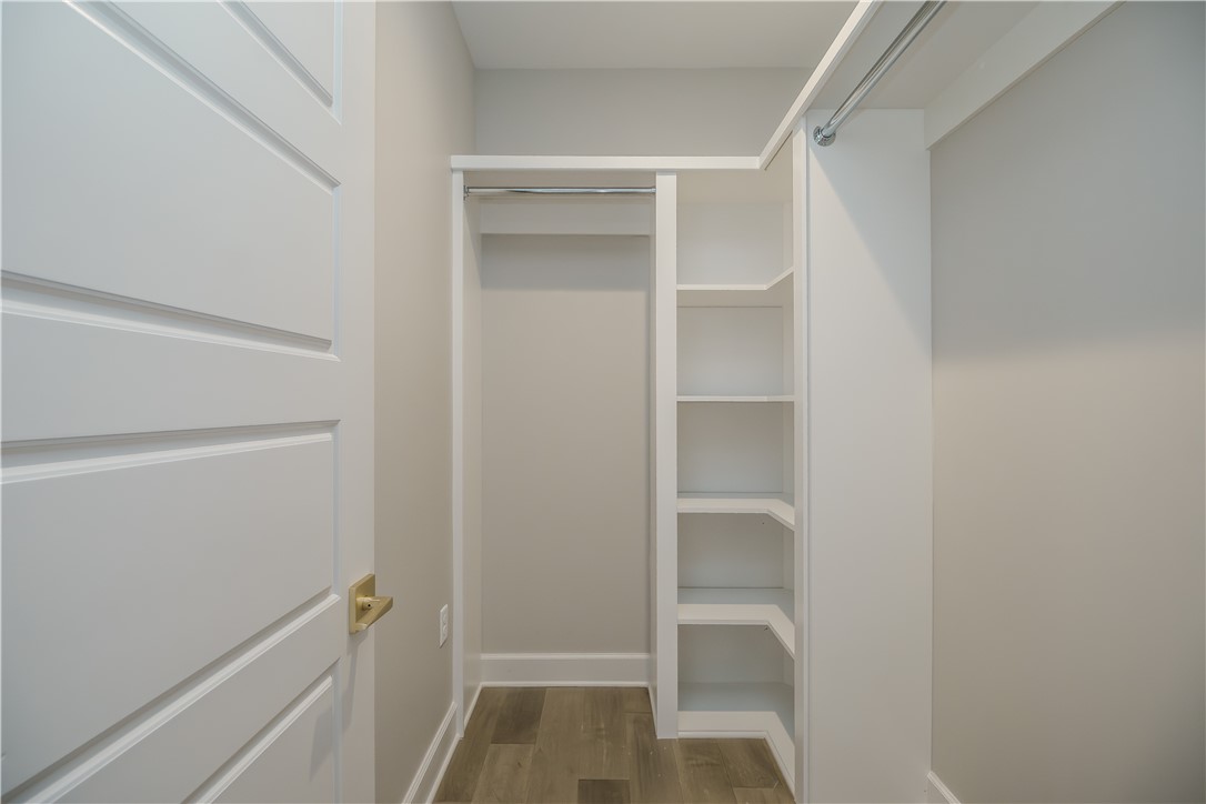 Pinnacle Heights Rogers - Residential