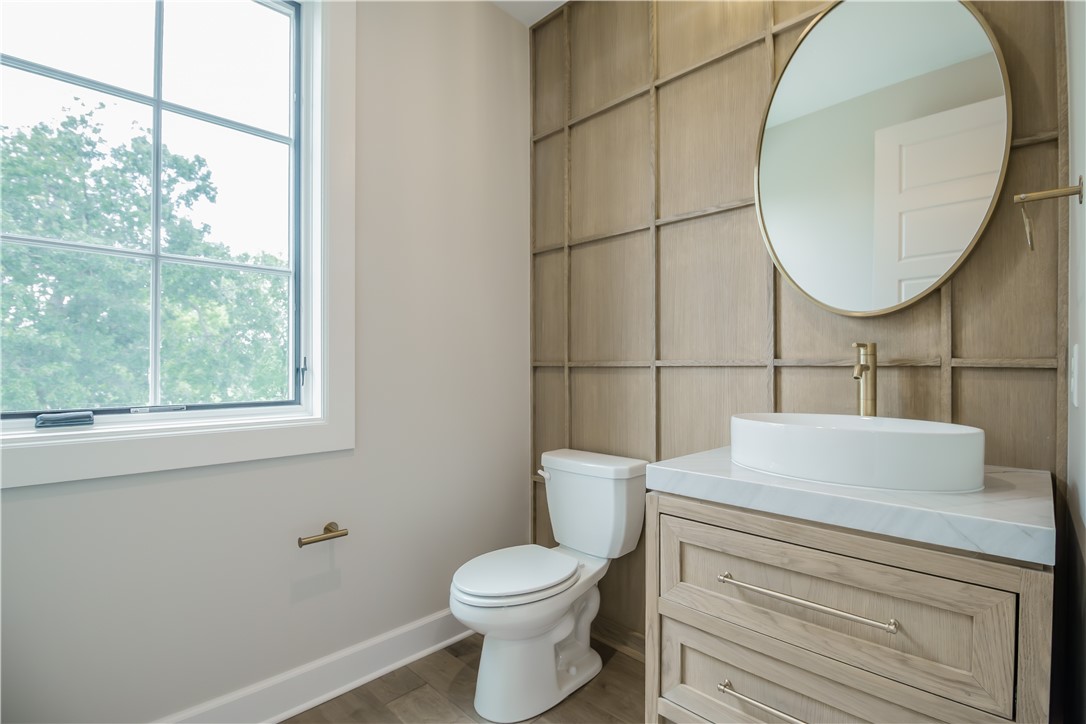 Pinnacle Heights Rogers - Residential