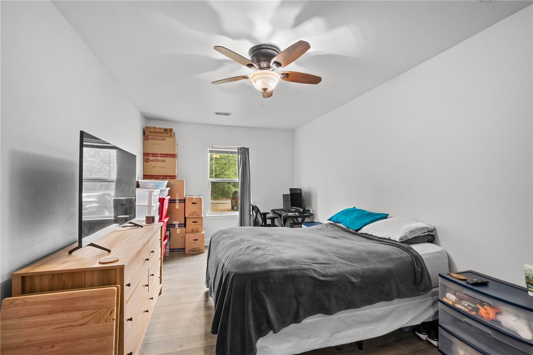 DREAM IT LIVE IT - Residential