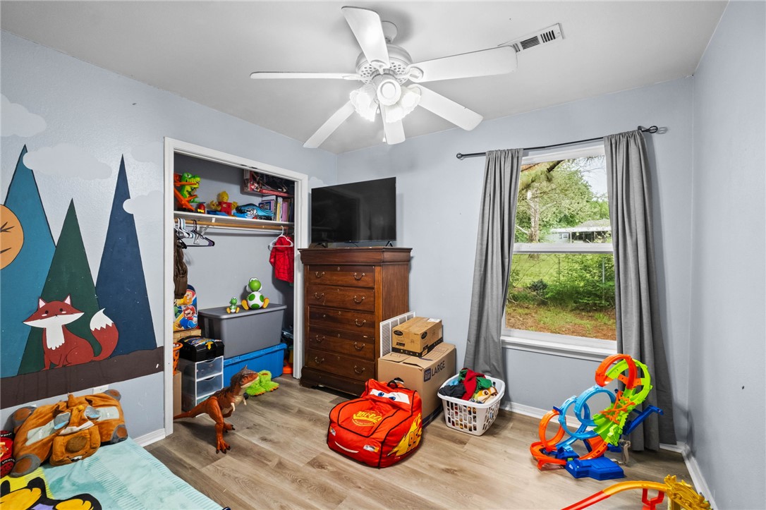 DREAM IT LIVE IT - Residential