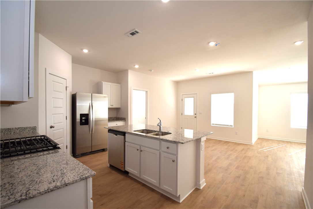 West Wind, Phase 1 - Residential Lease