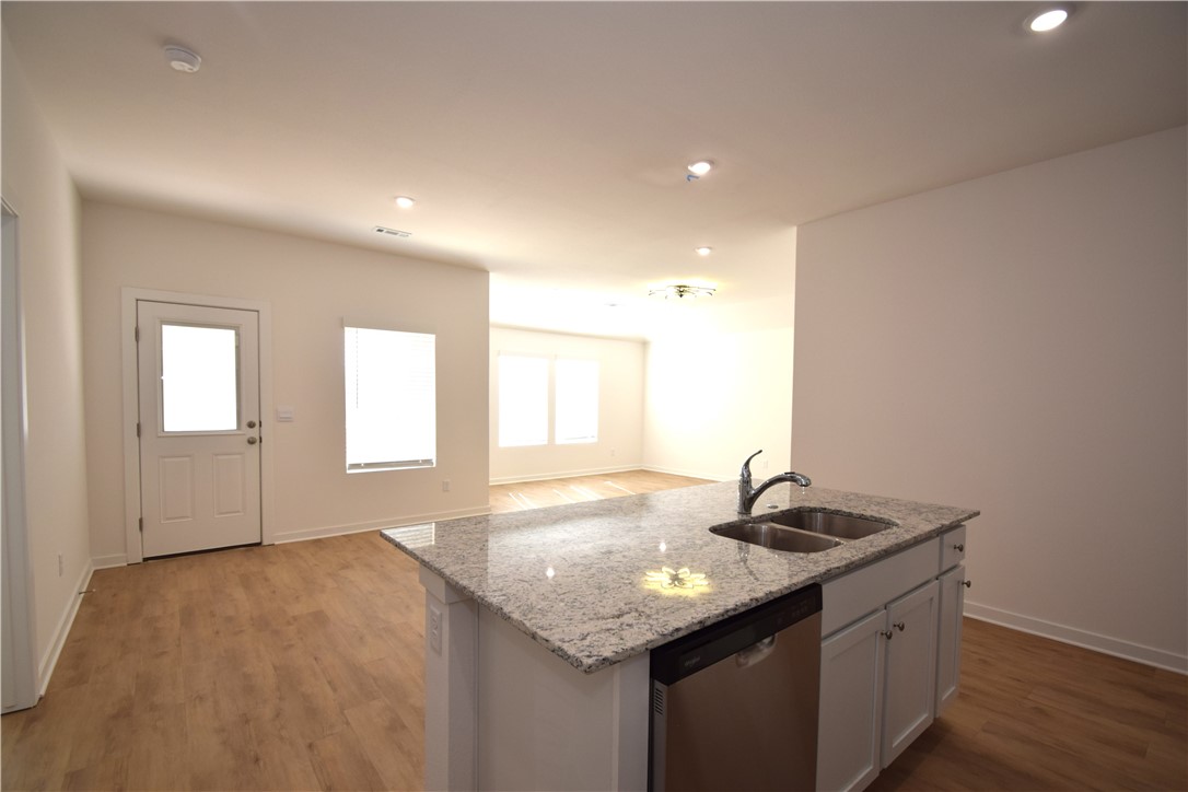 West Wind, Phase 1 - Residential Lease